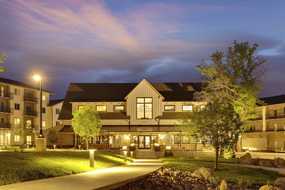 NOVEL White Fence Farm by Crescent Communi... Apartments in Lakewood