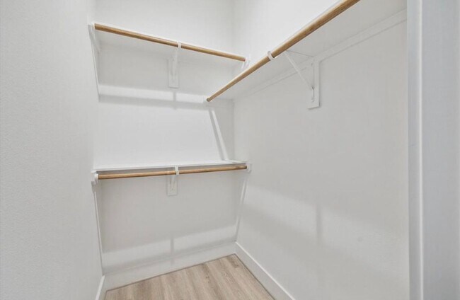 Building Photo - 1508 Ryon St