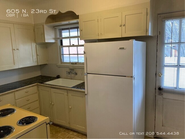 Building Photo - 605 N 23rd St