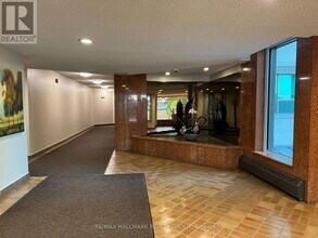 Building Photo - 555-555 Brittany Dr