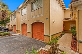 Building Photo - 2464 Centergate Dr