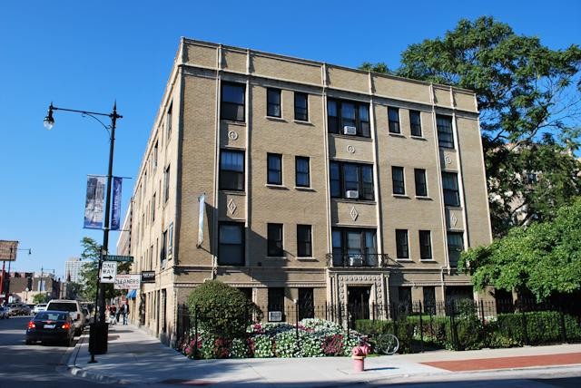 Foto del edificio - 596 W Hawthorne Pl