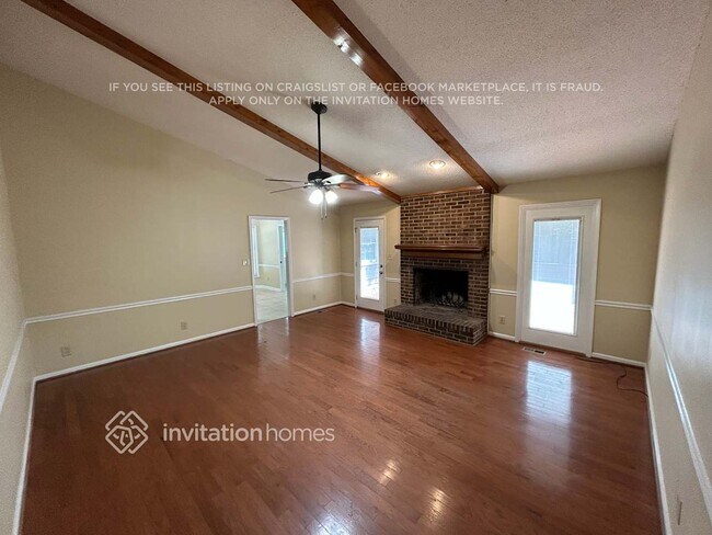 Building Photo - 3309 Clay Ct