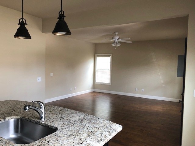 Foto del edificio - "2 Bedroom, 2 Bathroom Duplex for Rent in ...