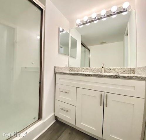 Foto del edificio - 2 br, 2 bath Condo - 2173 Renaissance Blvd...