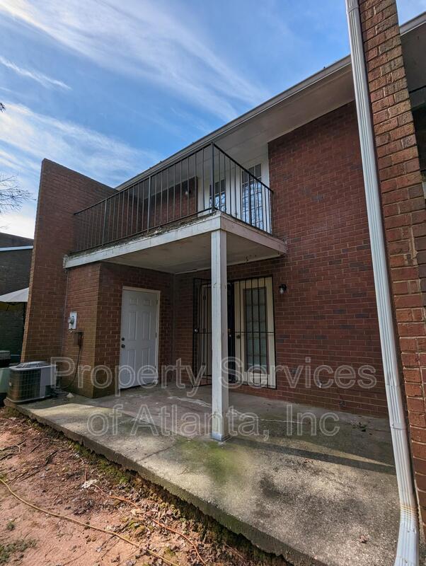 Building Photo - 4512 Golf Vista Cir