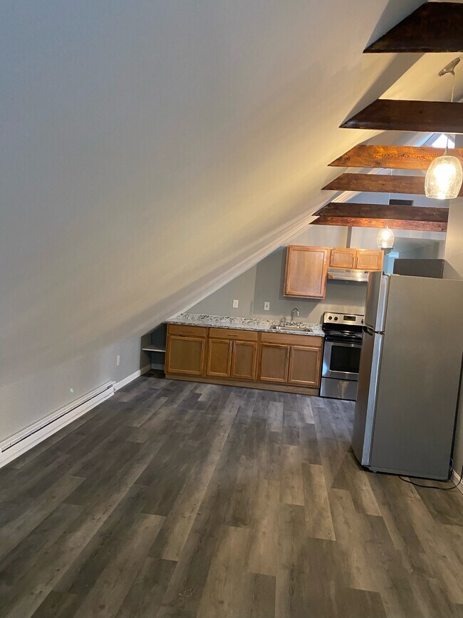 Foto del edificio - 128 Purchase St