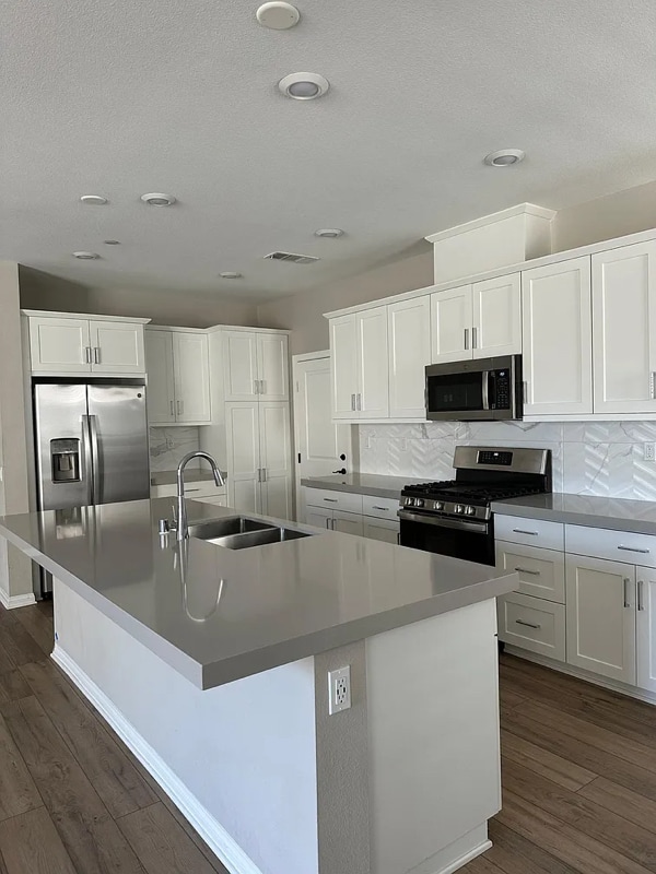 Building Photo - 2195 Bluestone Cir
