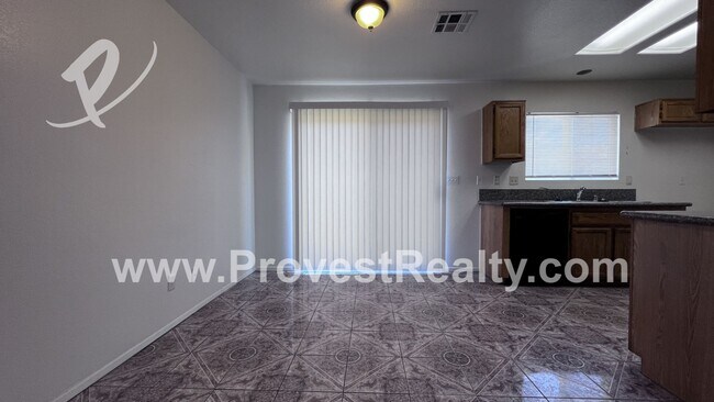 Building Photo - Freshly Rehabbed 3 Bed, 2 Bath Adelanto Ho...