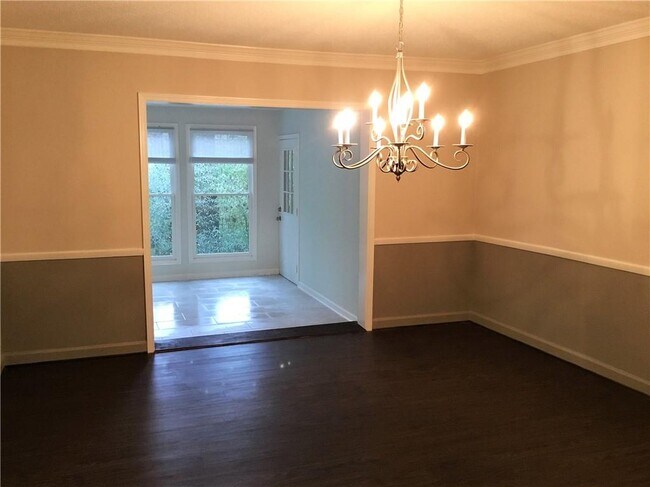 Building Photo - 2353 Henderson Mill Ct