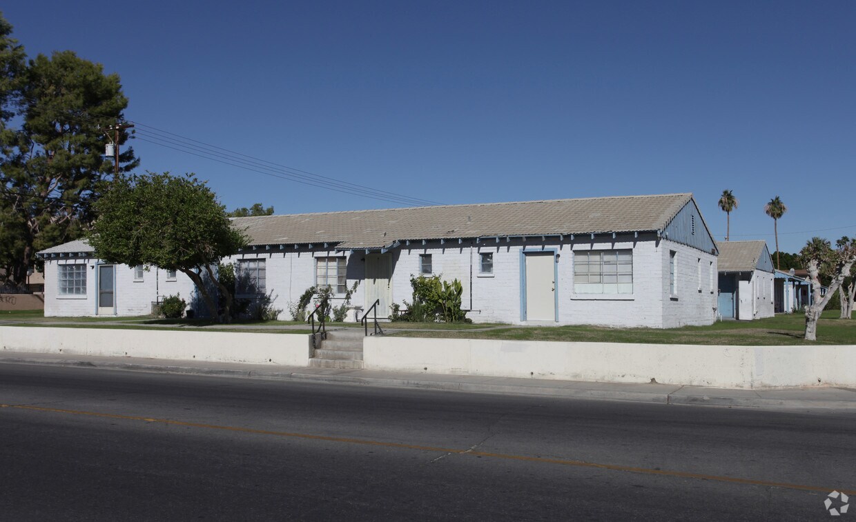 Primary Photo - 82510 Park St