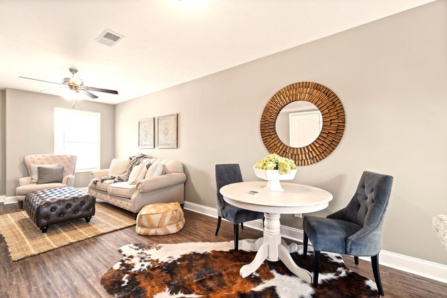 Interior Photo - Professional Park Townhomes