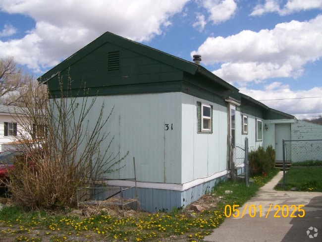 Building Photo - 13 Travertine Ln