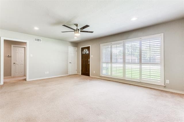 Foto del edificio - 632 Sherwood Dr