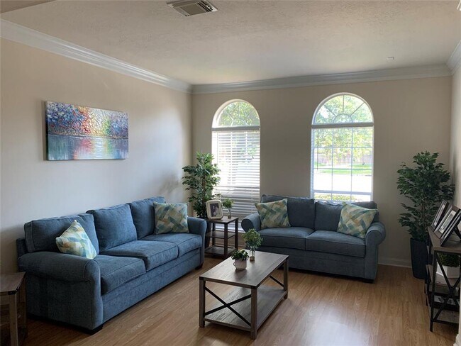 Foto del edificio - 6311 Auburn Terrace Ct