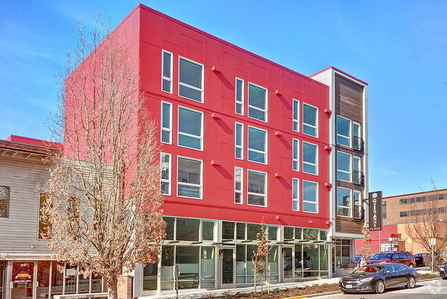 Building Photo - Queen Anne Flats