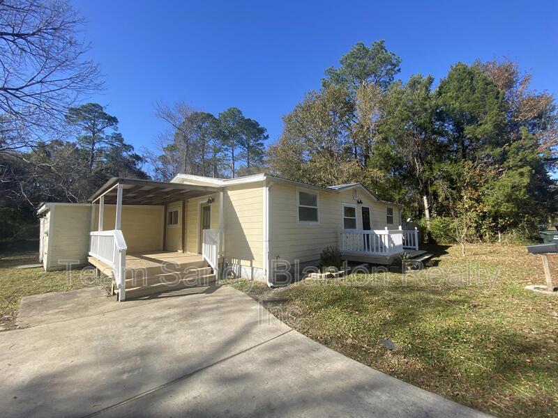 Primary Photo - 6684 W Walker St