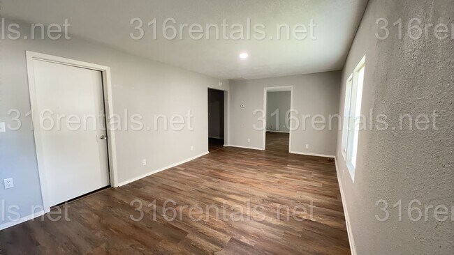 Foto del edificio - 417 S Gordy St