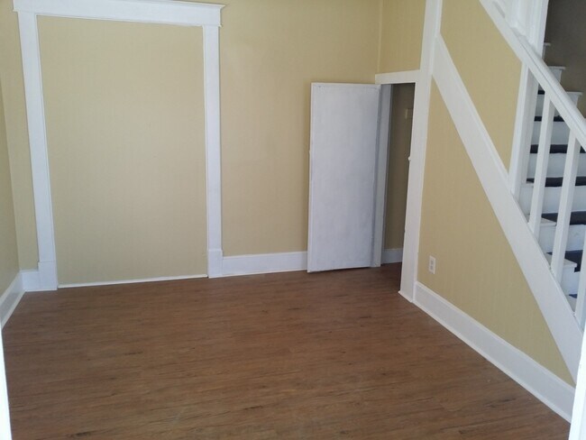 Foto del edificio - 1444 S Richland St