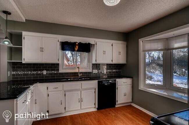 Building Photo - 310 Little John Drive