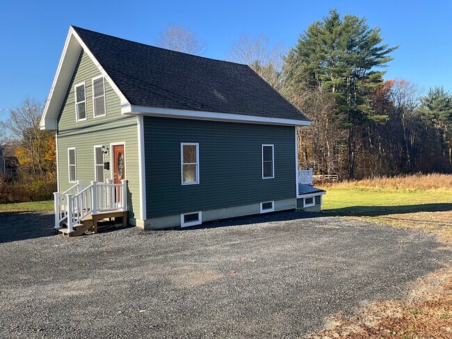 Foto del edificio - 450 Riverside Dr