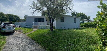 Building Photo - 2401 SW 84th Ave