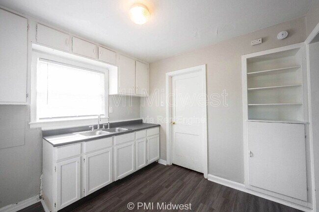 Foto del edificio - 5959 E 24th St