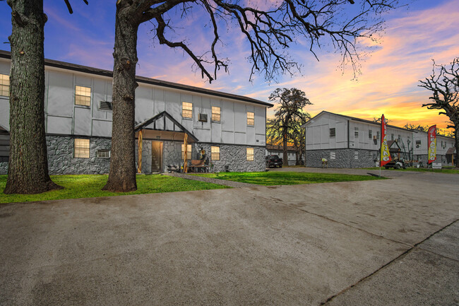 Foto del edificio - 6804 NW 13th St
