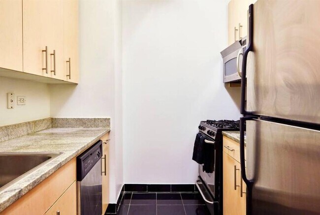 Foto del edificio - 2 bedroom in NEW YORK NY 10006