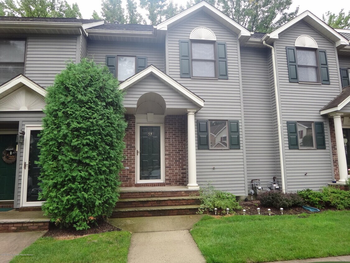 53 Agostina Dr Unit 240, Holmdel, NJ 07733 Condo for Rent in Holmdel
