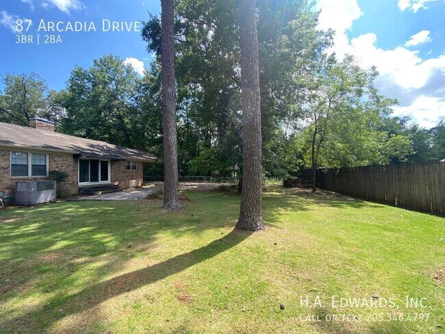 Foto del edificio - 87 Arcadia Dr