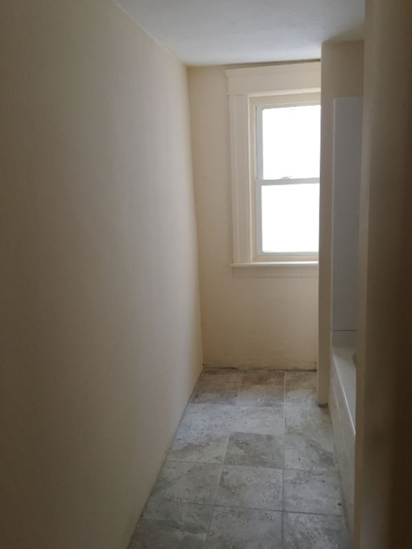 Building Photo - 46 Bowdoin St