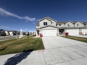 Building Photo - 1195 E Jaylee Dr