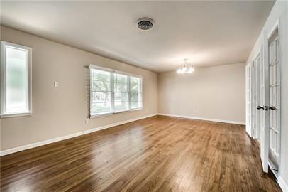 Foto del edificio - 1601 Larkspur Dr