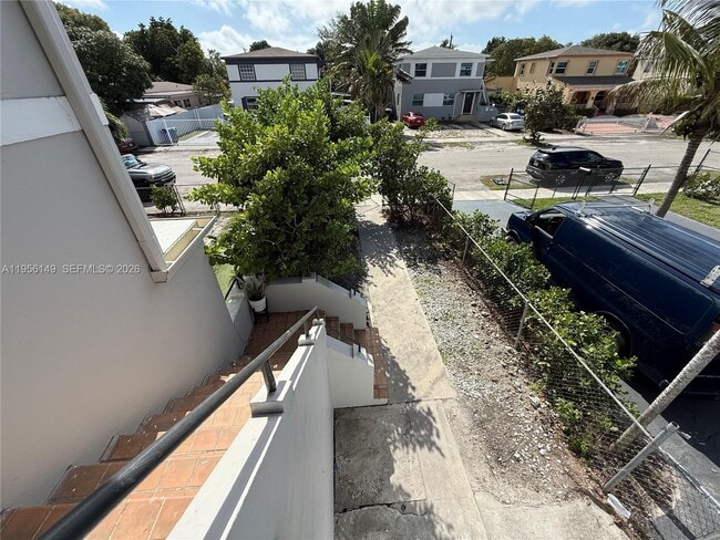 Building Photo - 2311 NW 15th St