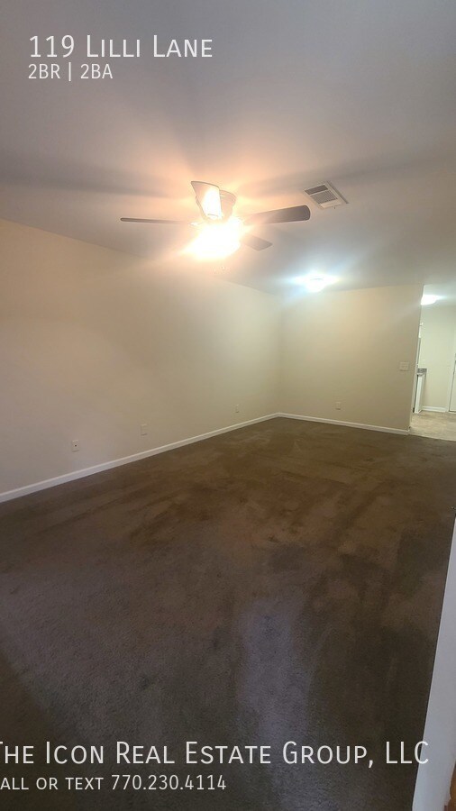 Building Photo - 2/1.5 townhome near downtown Woodstock