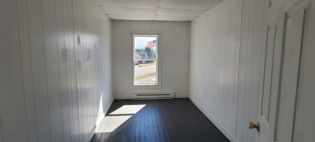 Building Photo - 222 E Union St