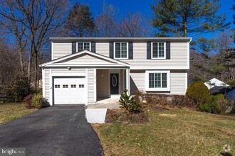 Building Photo - 10718 Freds Oak Ct