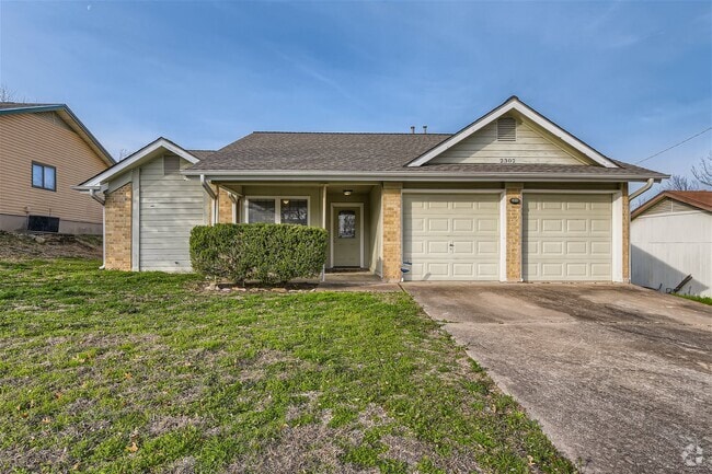 Building Photo - 2302 Frontier Trl