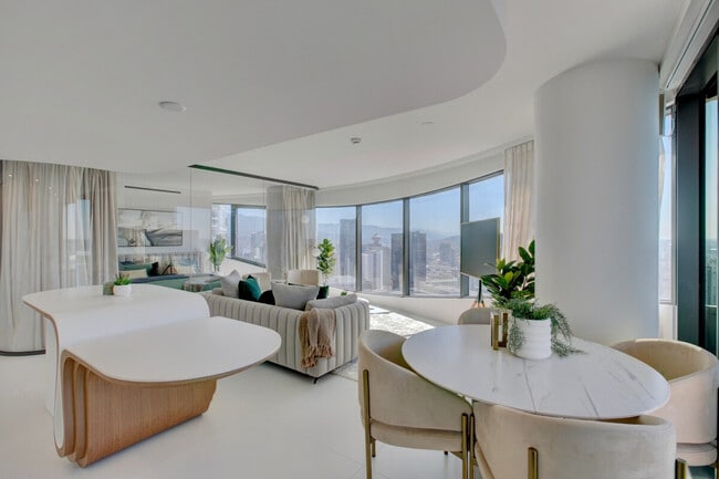 Building Photo - 1033 Nelson St.