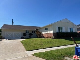 Building Photo - 6043 S Garth Ave