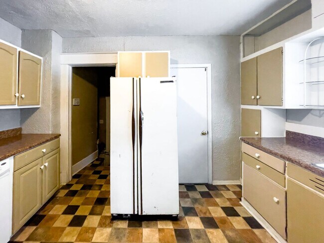 Foto del edificio - 808 W Beechwood Ave