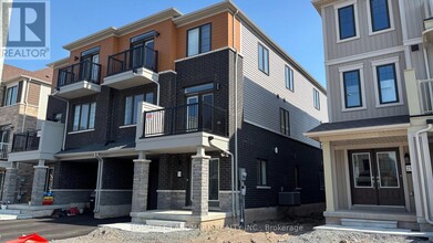 Building Photo - 19 Pogie Dr