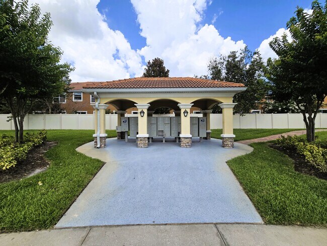 Foto del edificio - 4910 Fiorazante Ave