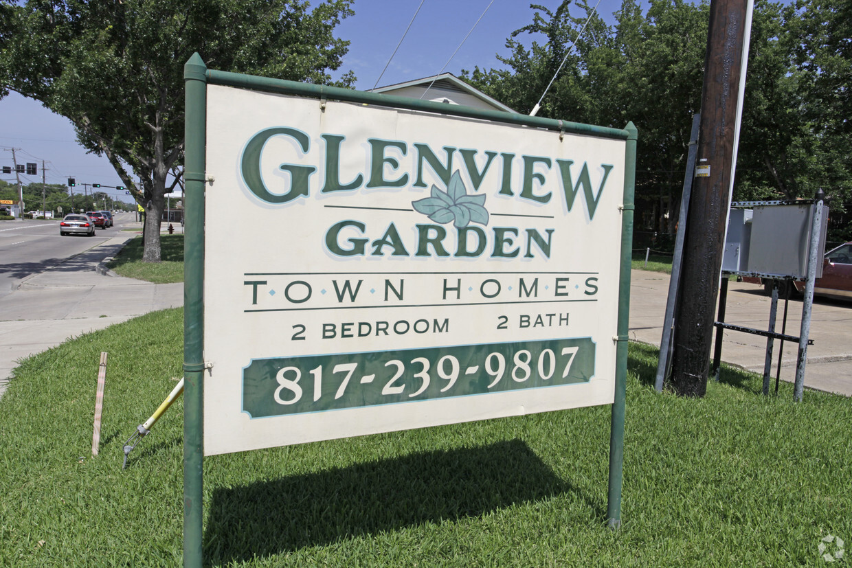 Glenview Garden Apartments North Richland Hills