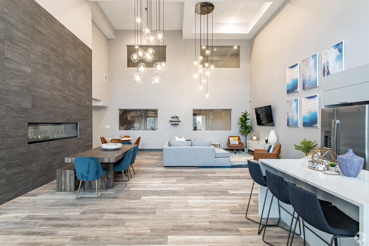 Michaels Landing Apartments in Lynnfield, MA