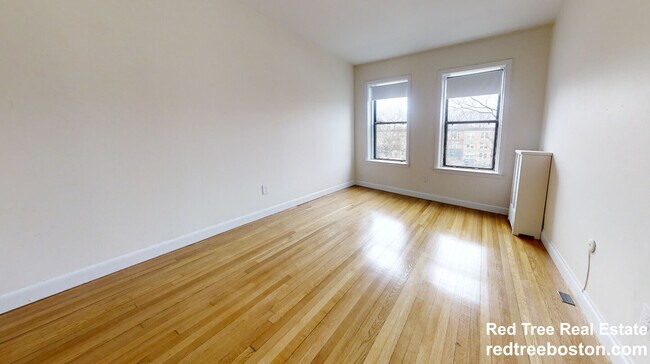 Building Photo - 1133 Commonwealth Ave