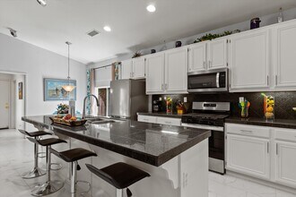 Building Photo - 26696 Avenida Quintana