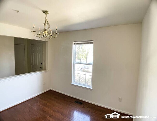 Building Photo - 13823 Bailiwick Terrace