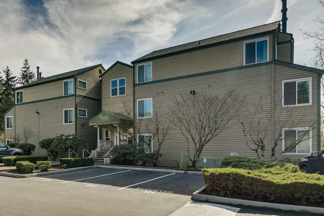 Foto del edificio - Bothell Condo at The Park at North Creek! ...